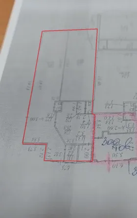 Арендуйте магазин/кафе на бульваре Глори. Красная линия, отдельный вход. Максимальный трафик. Хорошая реконструкция Днепр