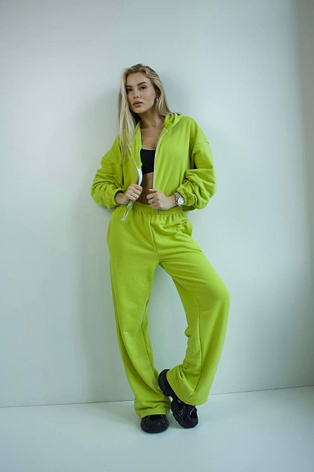 Женский трендовый базовый спортивный костюм двойка трехнить петля 42/44, Салатовый Одесса - изображение 1