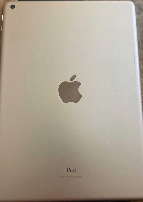 Планшет: iPad 8 Gen 128Gb. Wi-Fi iPad . АКБ 89%. Київ - фото 2