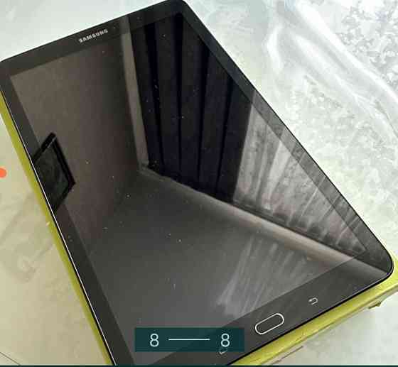 Планшет: Samsung Galaxy Tab E. Киев