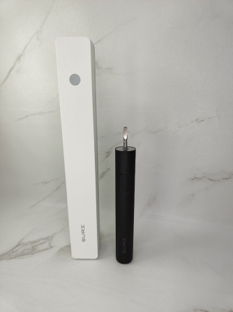 Б/в Електрична зубна щітка SURI 1.0 Sonic Midnight Black | УФ-дорожній футляр, USB, 40+ днів роботи, 2 режими Київ