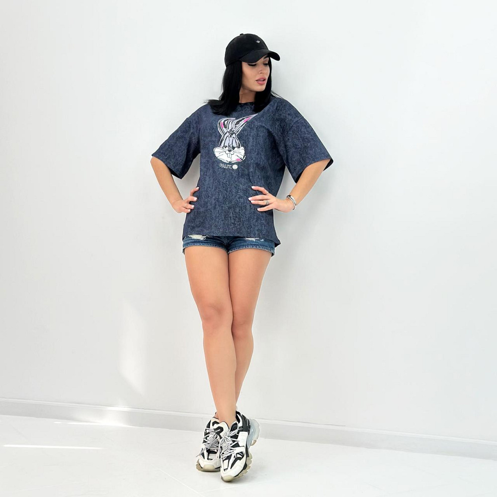 Летняя женская футболка 