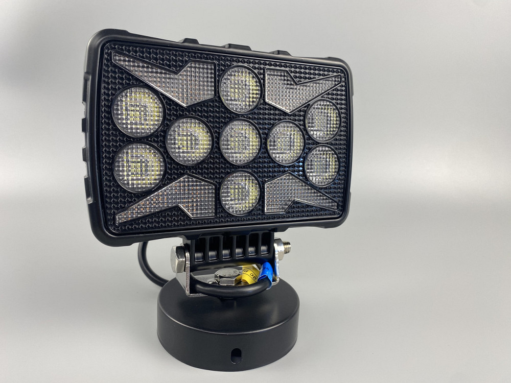 Фара LED квадратна 18 Led chip 12/24V. Широкий промінь + DRL світло + стробоскоп, світло 6500 К, IP67 Мукачево - фото 3