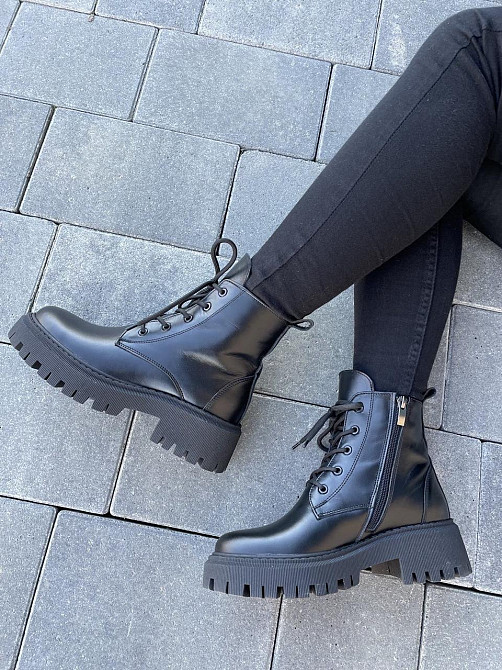 Жіночі черевики M.KRAFT чорні натуральна шкіра висота підошви 3/5 см розмір 37-40 (4827) Коломия - фото 2