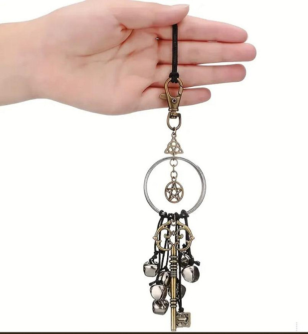 Подвеска с колокольчиками. Ведь минский декор на стену. Латунный колокольчик для защиты. Киев - изображение 2