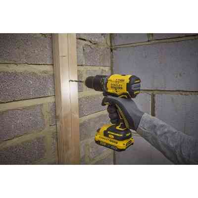 Шуруповерт Stanley FatMax, Li-lon 18 В, 60 Нм, 2 АКБ + ЗУ, кейс (SFMCD715D2K) Винница