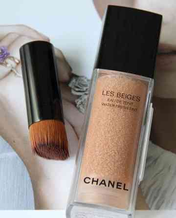 Тональний флюїд-тинт для обличчя Chanel Les Beiges Eau De Teint Light Слов'янськ