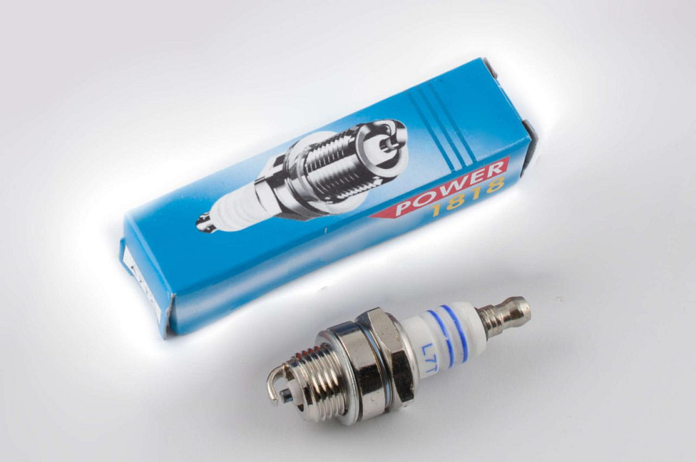 Свеча бензопила    L7ТC   M14*1,25 9,5mm Мукачево - изображение 1