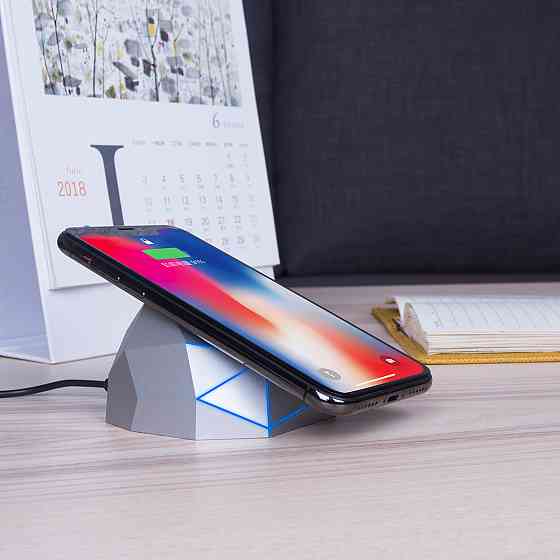 Бездротовий Зарядний Пристрій Xoopar -Geo Dock (Сріблястий З Синьою Led-Підсв) Дніпро