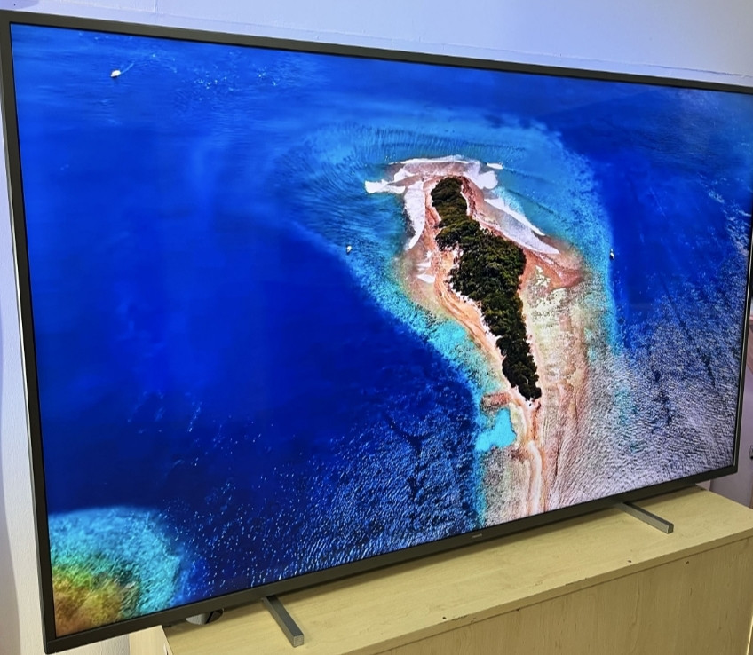 Телевизор 65