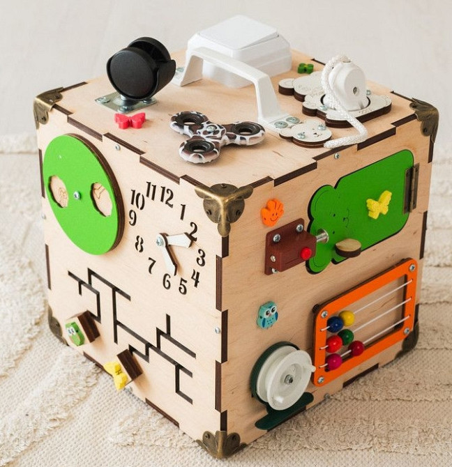 Маленький Бізікуб 23*23*23 Розвивальний дитячий куб Бізікуб із фанери без фарби Бізіборд Тернопіль - фото 1