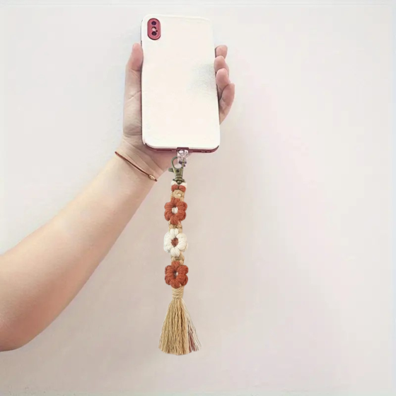 Набір макраме для ручного плетіння і в'язання брелока "Квіти" для ключів і аксесуарів 20х2.2 см, бежевий Кам'янець-Подільський