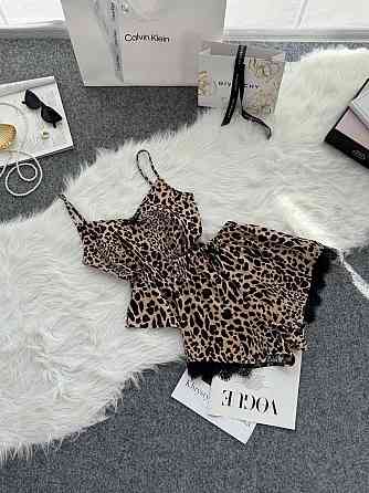 Женская базовая повседневная домашняя шелковая пижама с кружевом Бежевий, 42/44 Одесса