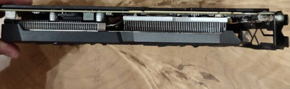 Відеокарта: MSI Radeon RX 5600 XT GAMING MX. Відеокарта MSI Radeon RX 5600 XT GAMING MX. Київ - фото 3