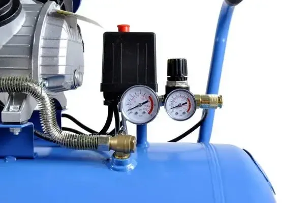 Компрессор воздушный Bass Polska 5745 двухпоршневой 120 л Киев - изображение 2