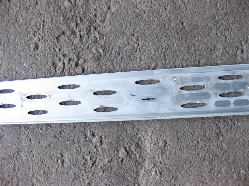 Mercedes-Benz  A1666900775 Алюмінієва накладка підніжки порога права GL GLS X166 Одеса - фото 7