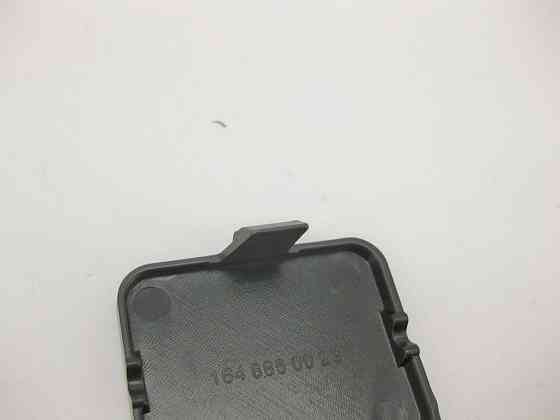 Mercedes-Benz  A1648850023 Нова кришка - заглушка буксирувального гака переднього бампера ML W164 Одесса