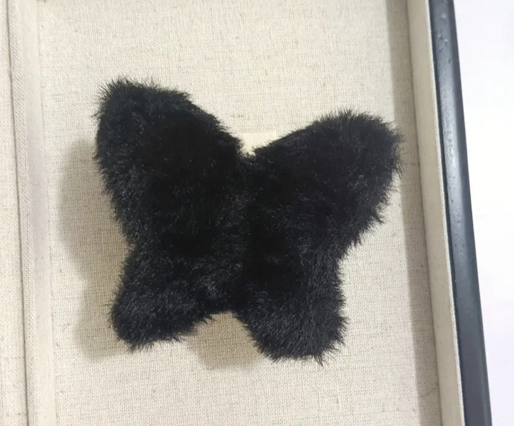 Шпилька крабік із хутра 