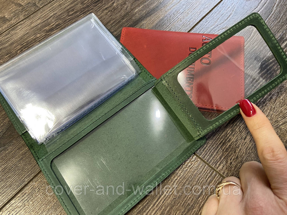 Зелена шкіряна обкладинка для водійських документів з вкладишем Vintage Київ - фото 4