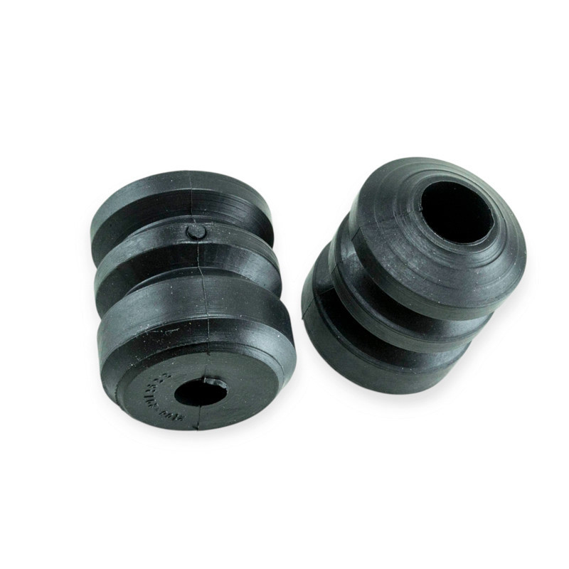 Відбійник задн. 2шт таврія Мукачево - фото 1