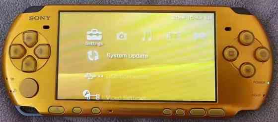 Psp sony 3008 + комплект ігор. Киев