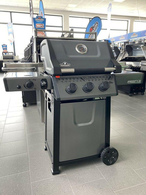 Газовый гриль Napoleon Freestyle 365 с боковой конфоркой, графитовый F365SBPGT-RU Код: 010088 Ровно - изображение 4