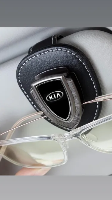 Автомобільний тримач, кліпса на сонцезахисний козирок для окулярів, карток з емблемою KIA Луцьк - фото 4