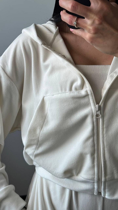 Жіночий плюшевий прогулянковий костюм-трійка: кофта топ і штани велюр Молочний, 44/46 Одеса - фото 5