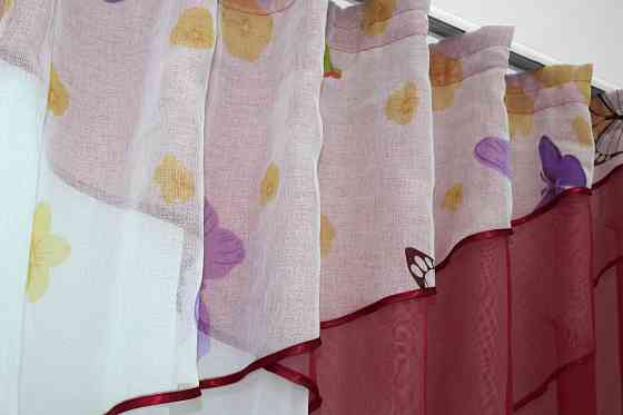 Кухонная занавеска (290х170см) на кухню, балкон цвет белый с красным 00к 59-354 Киев