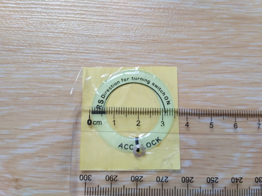 Фосфорна наклейка на замок запалювання авто Київ - фото 4