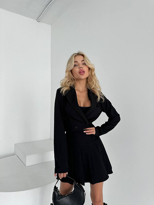 Жіночий стильний костюм-двійка: укорочений піджак і спідниця костюмка тіар Чорний, 42/44 Одеса - фото 1