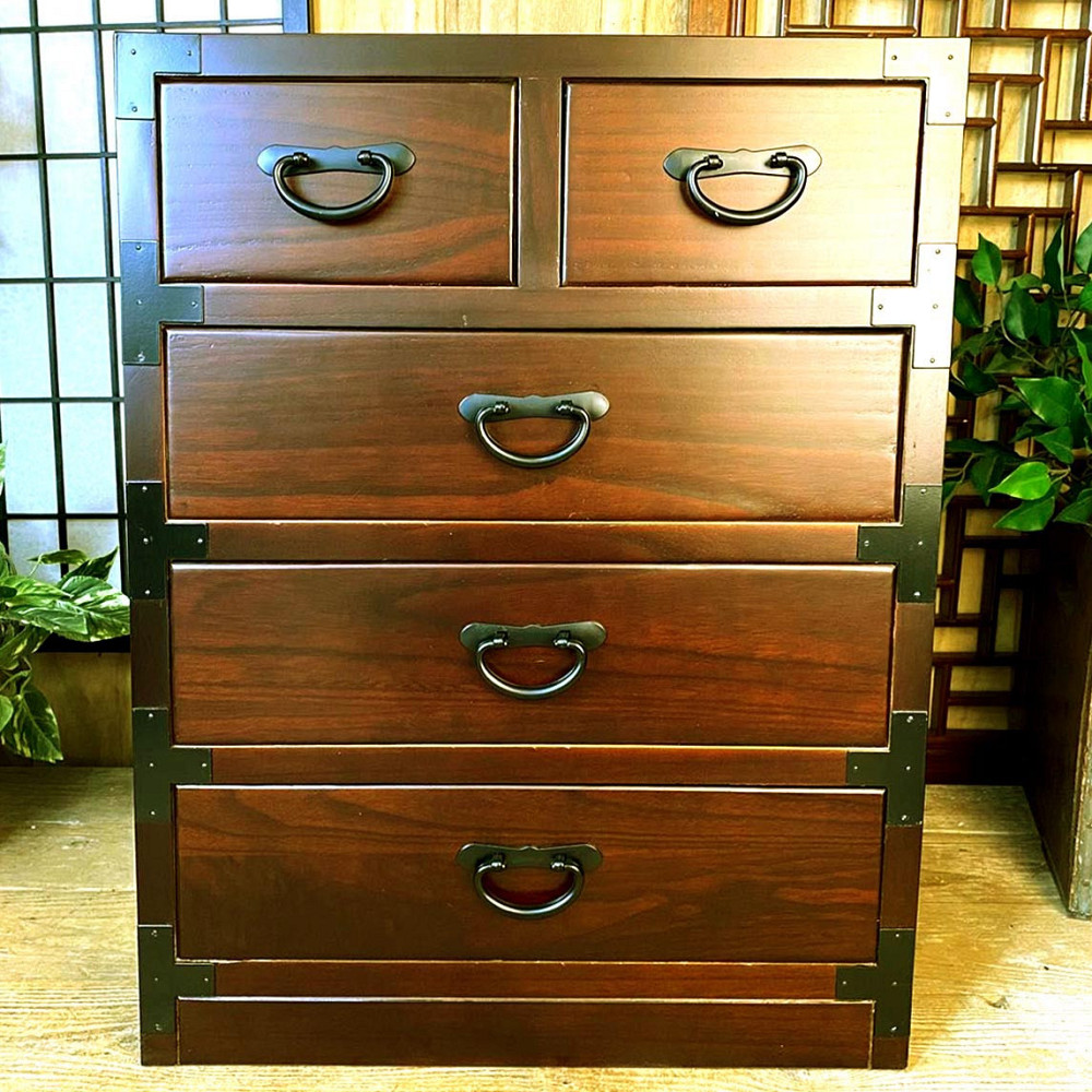 Комод тансу 