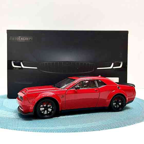 Машинка металева Авто Експерт Chevrolet Camaro 1:24 відчиняються двері капот багажник світло/звук Червона (GT-12099) Чернігів