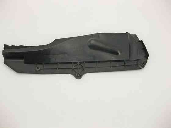 Mercedes-Benz  A2036201873 Пластиковий водосток праворуч до пластику двірників C-Class W203 CLK C209 Одеса