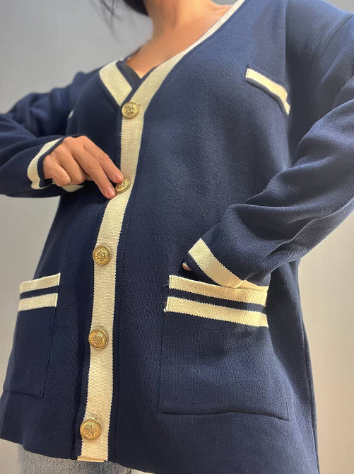 Кардиган жіночий ENJOY 001 золоті гудзики подовжений оверсайз з кишенями, темно-синій, one size Київ - фото 19