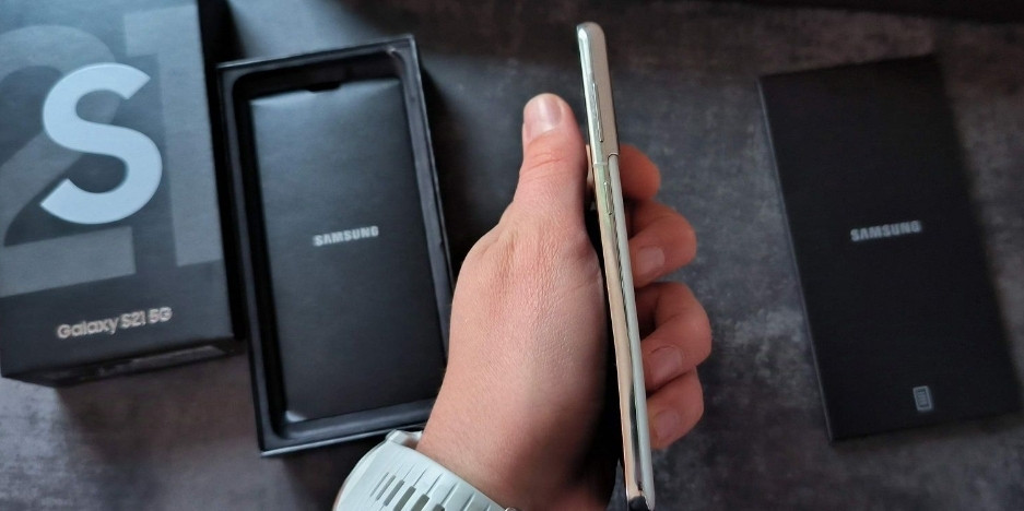 Топовий: Смартфон Samsung S21 8/128Gb. 2SIM. Київ - фото 3