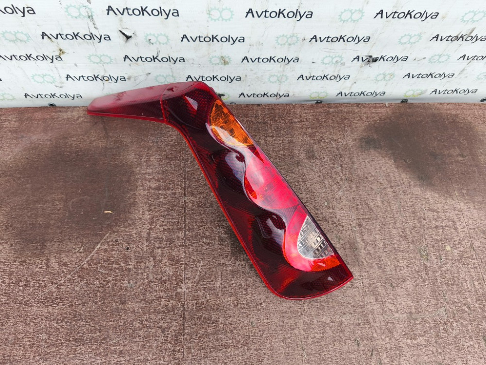 Ліхтар задній Nissan Note E11 2005-2012 Ковель - фото 1