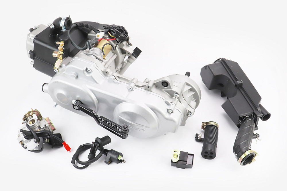 Двигун скутерний в зборі 4Т-80куб (короткий варіатор, довгий вал) + карбюратор, комутатор, котушка запалювання, повітряний фільтр Киев - изображение 1