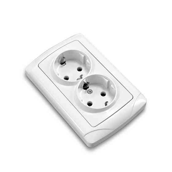 CARMEN Розетка 2 із заземленням біла Viko Харків
