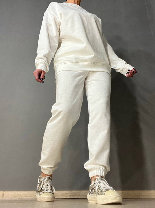 Костюм женский Pepper&mint FA24-01 базовый двунитка без утепления свитшот оверсайз и джогеры на резинке белый, белый, L Киев - изображение 10