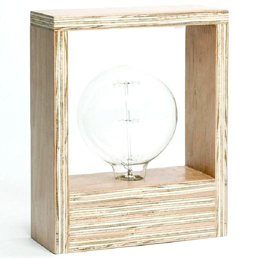 Светильник настольный 