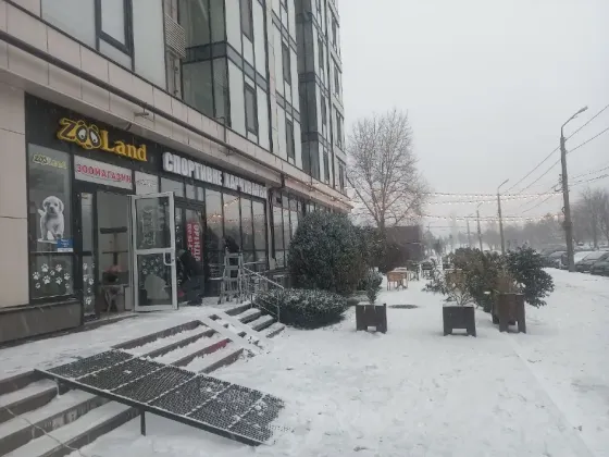 Оренда магазина на червоній лінії в ЖК "Салют" свіжий ремонт Дніпро