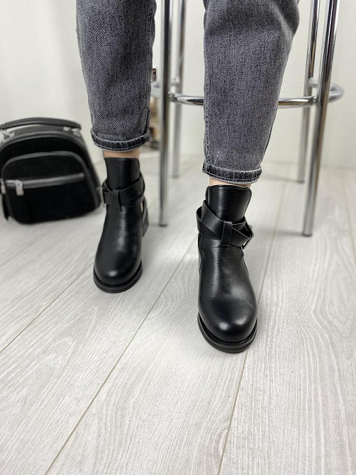 Жіночі черевики ANDNNON чорні еко-шкіра 39р. (1188) Коломия - фото 7