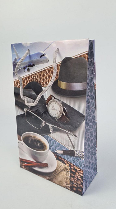 Бумажный пакет подарочный Средний 17/26/8(артSV-135 ) (12 шт) Харьков - изображение 1