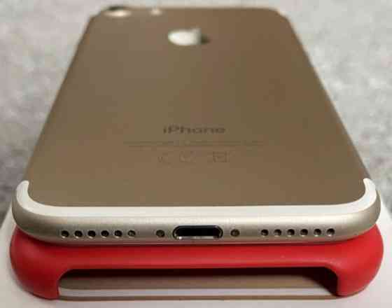 Айфон iPhone 7 32Gb. Gold Neverlock. Киев
