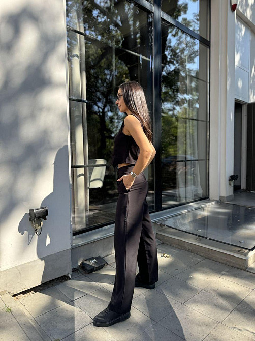 Женский брючный костюм двойка: жилет и брюки турецкая костюмка Черный 2, 46 Одесса - изображение 7