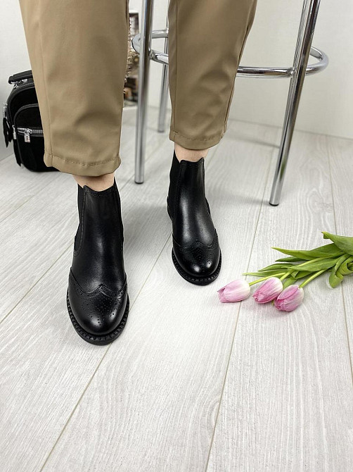 Kadar Черевики жіночі KADAR чорні натуральна шкіра весна-осінь размер 36-40 (00-1105491-Б) Коломия - фото 2