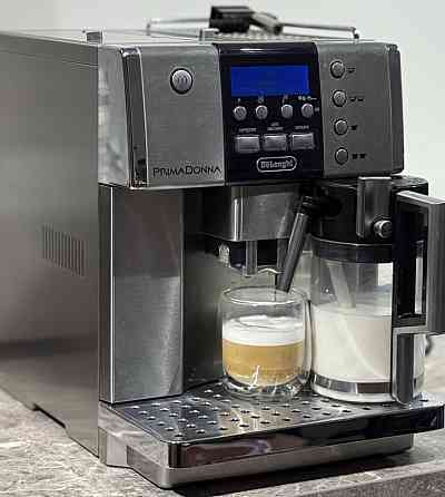 Автоматична кавомашина De’Longhi PrimaDonna ESAM 6600. Харків