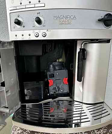 Кавоварка Delonghi Magnifica. Київ