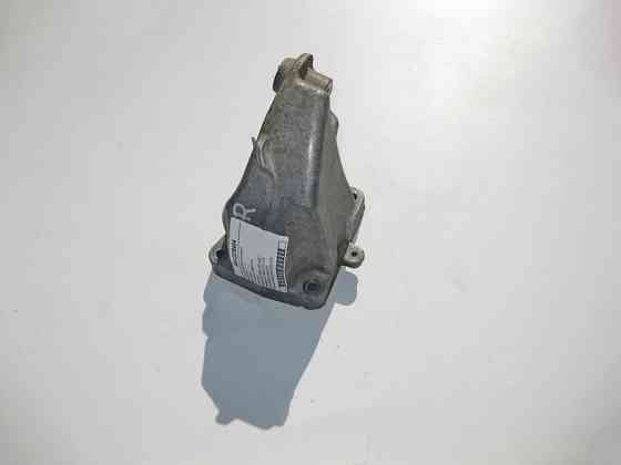 Mercedes-Benz  A6422236404 Кронштейн опори двигуна правий OM642 V6 3.0 cdi E-Class W212 Одесса